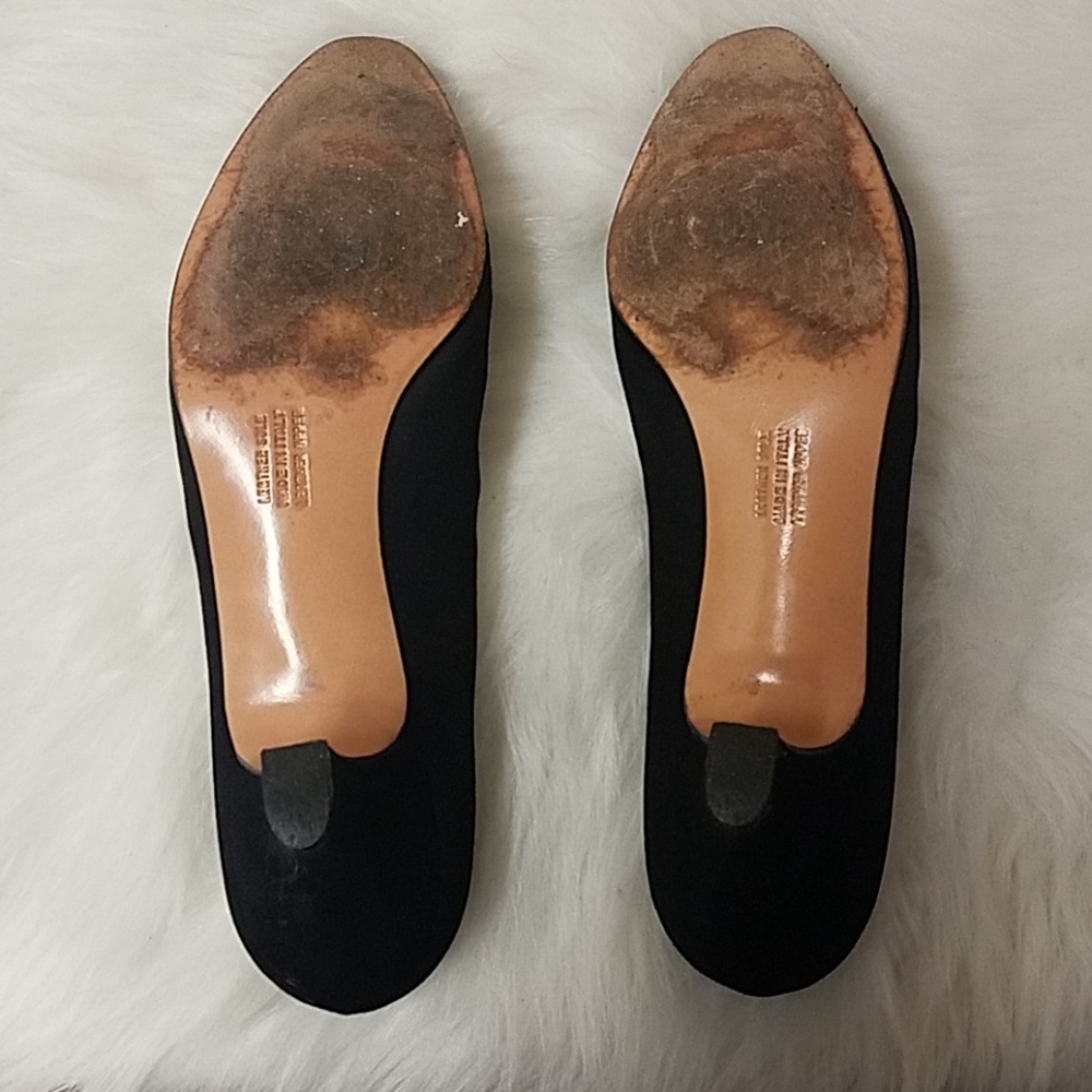 Salvatore Ferragamo Boutique Women’ Suede Shoes - Picture 3 of 5